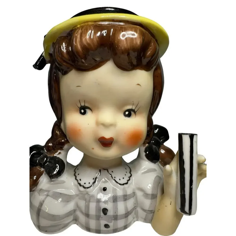 Vintage Napco pigtail umbrella girl ceramic vase - Picture 2 of 13